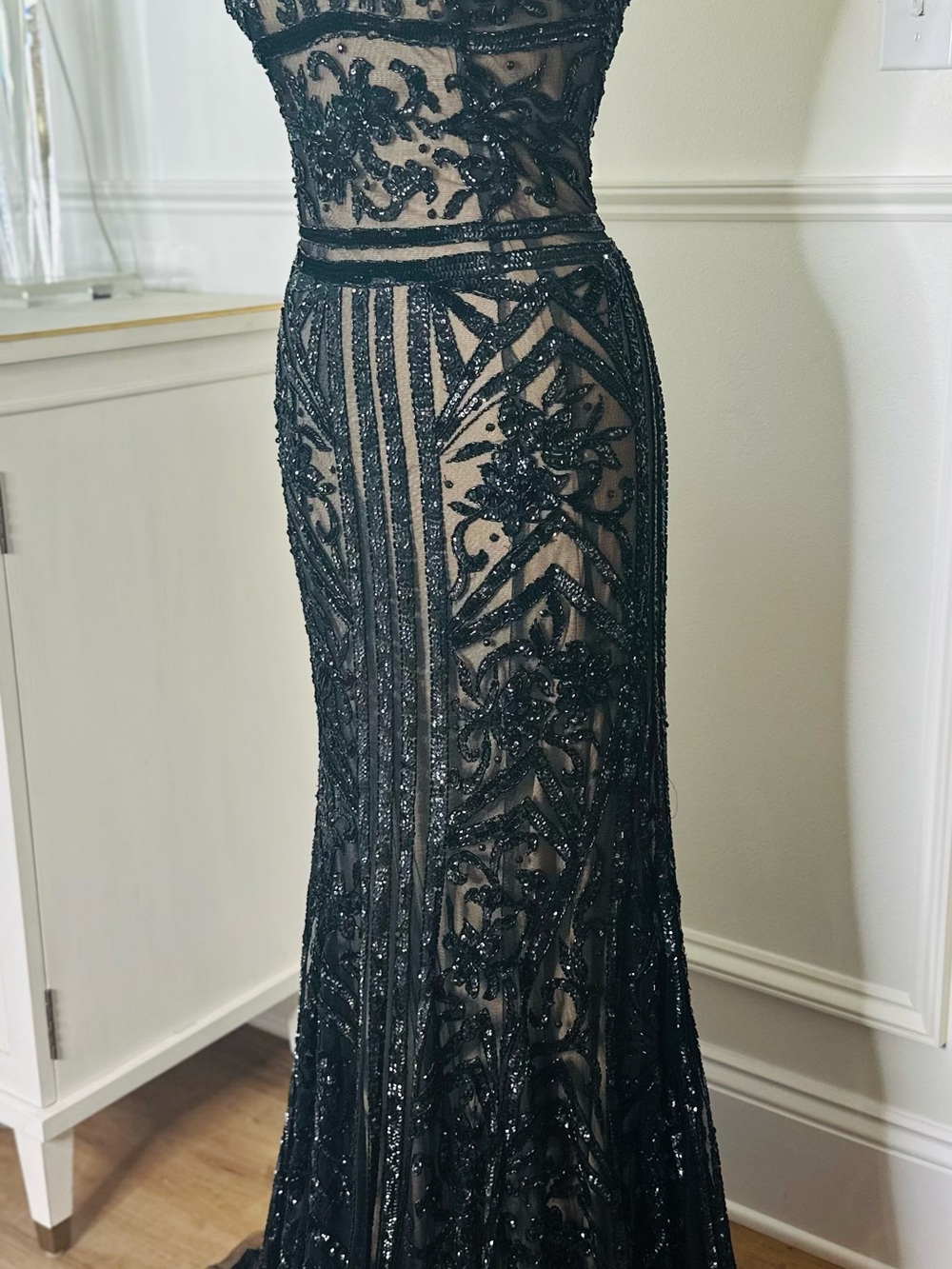 Jovani Couture Elegant Black Beaded V-Neck Evening Dress - Picture 8 of 9